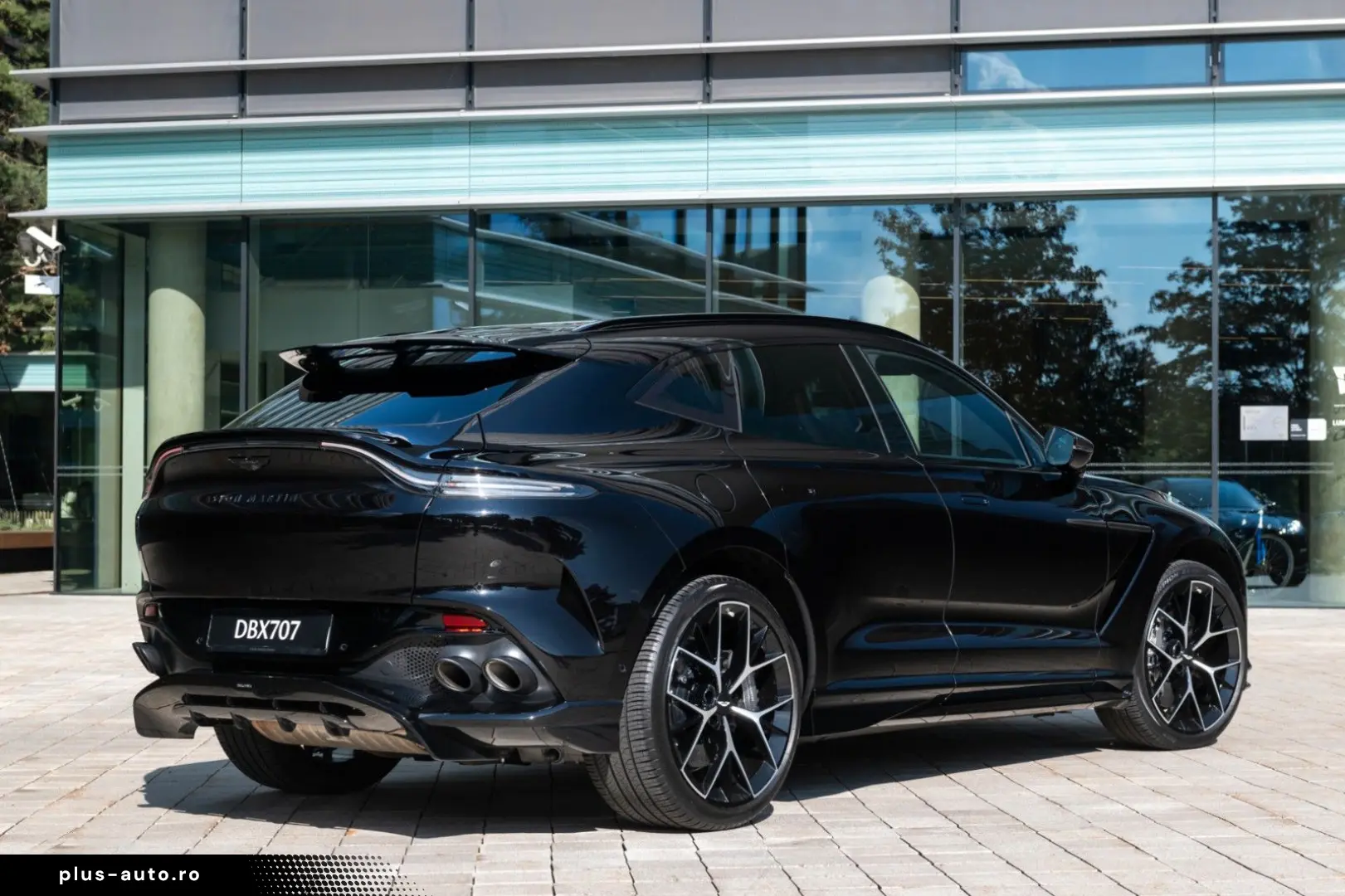 ASTON MARTIN New DBX707 MY25