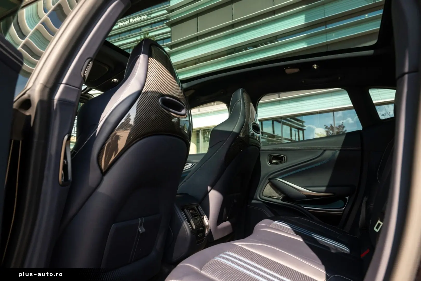 ASTON MARTIN New DBX707 MY25