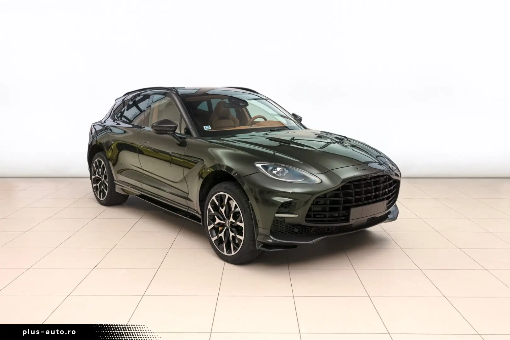 ASTON MARTIN DBX 707
