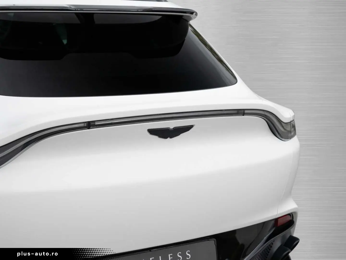 ASTON MARTIN DBX 707 V8 4x4