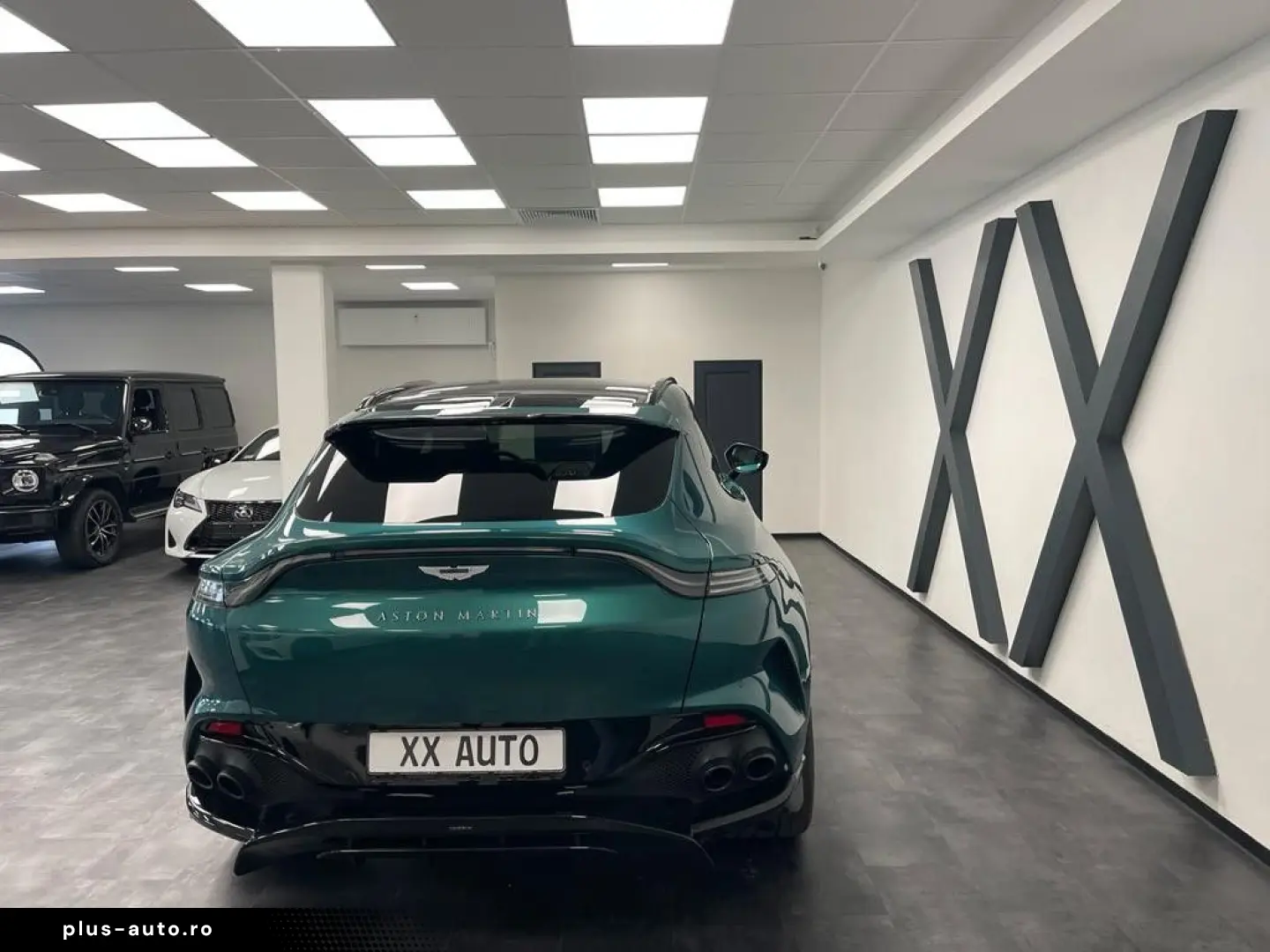 ASTON MARTIN DBX 4.0 V8 DBX707  Vollausstattung mit 24
