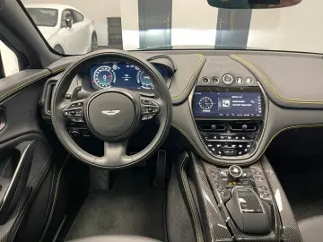 ASTON MARTIN DBX 4.0 V8 DBX707  Vollausstattung mit 24