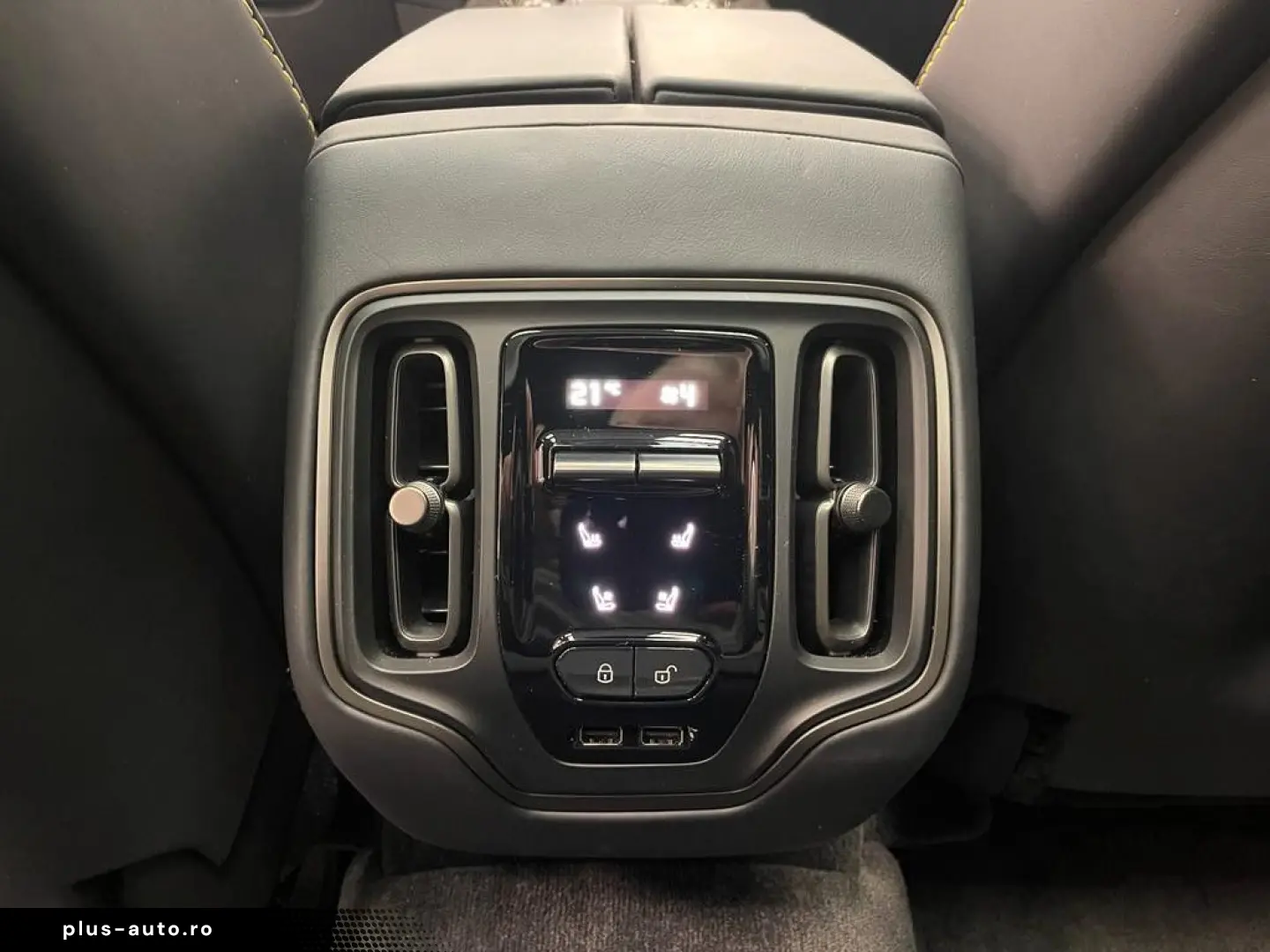 ASTON MARTIN DBX 4.0 V8 DBX707  Vollausstattung mit 24