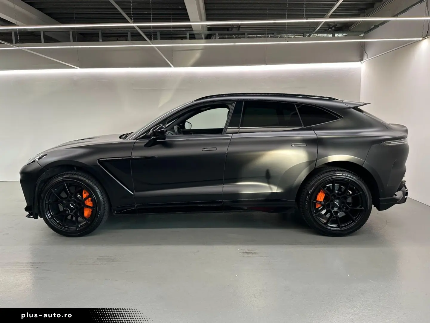 ASTON MARTIN DBX 4.0 V8 DBX707
