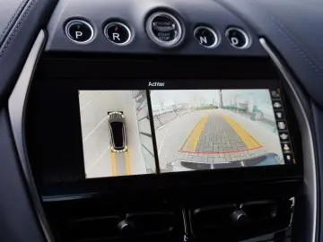 ASTON MARTIN DBX 4.0 V8 707 23 Inch