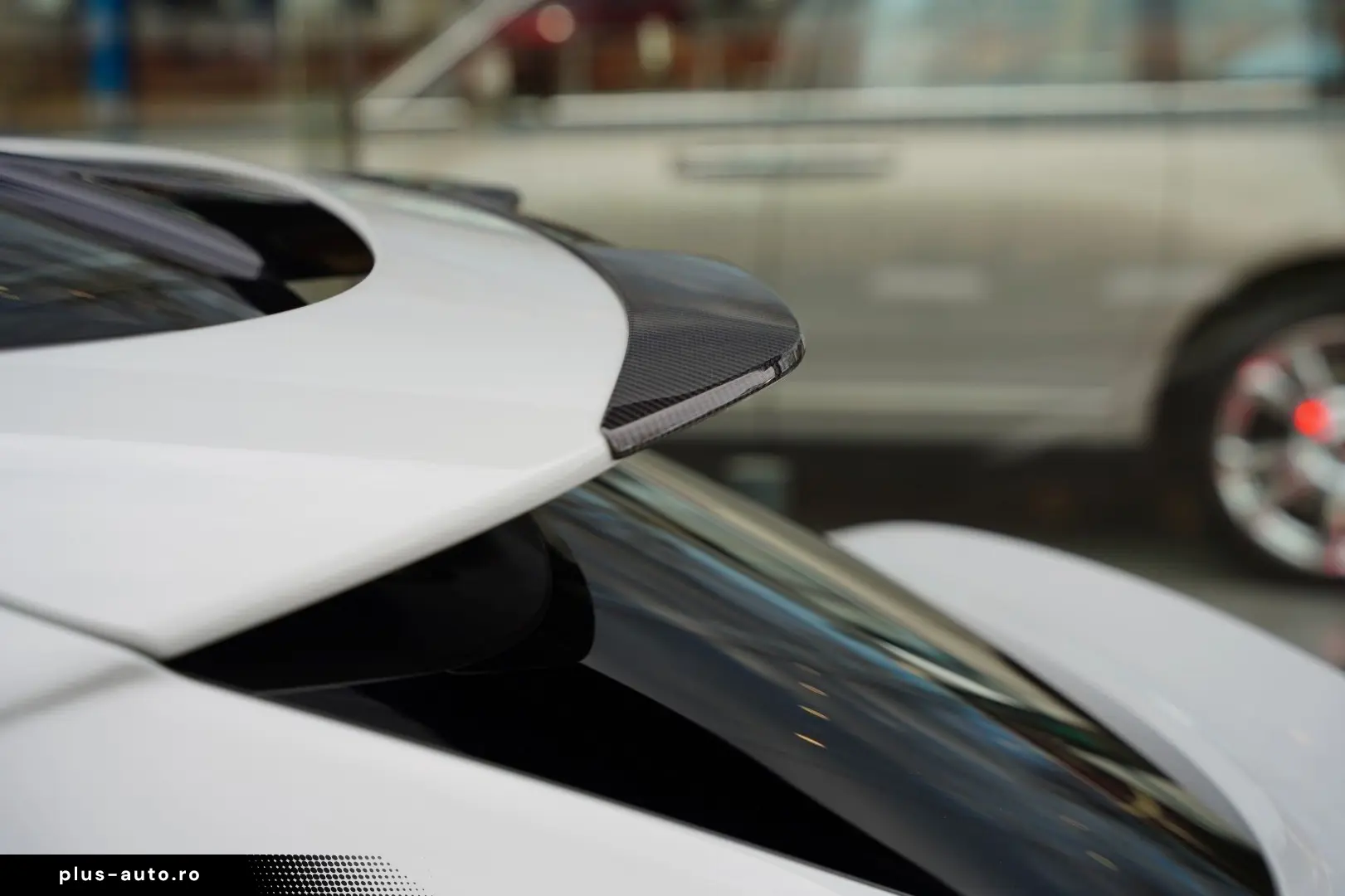 ASTON MARTIN DBX 4.0 V8 707 23 Inch