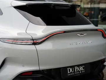 ASTON MARTIN DBX 4.0 V8 707 23 Inch