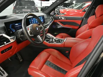 BMW X5M Competition PANO-SKY MASSAGE SOFT-CL B&W 22'