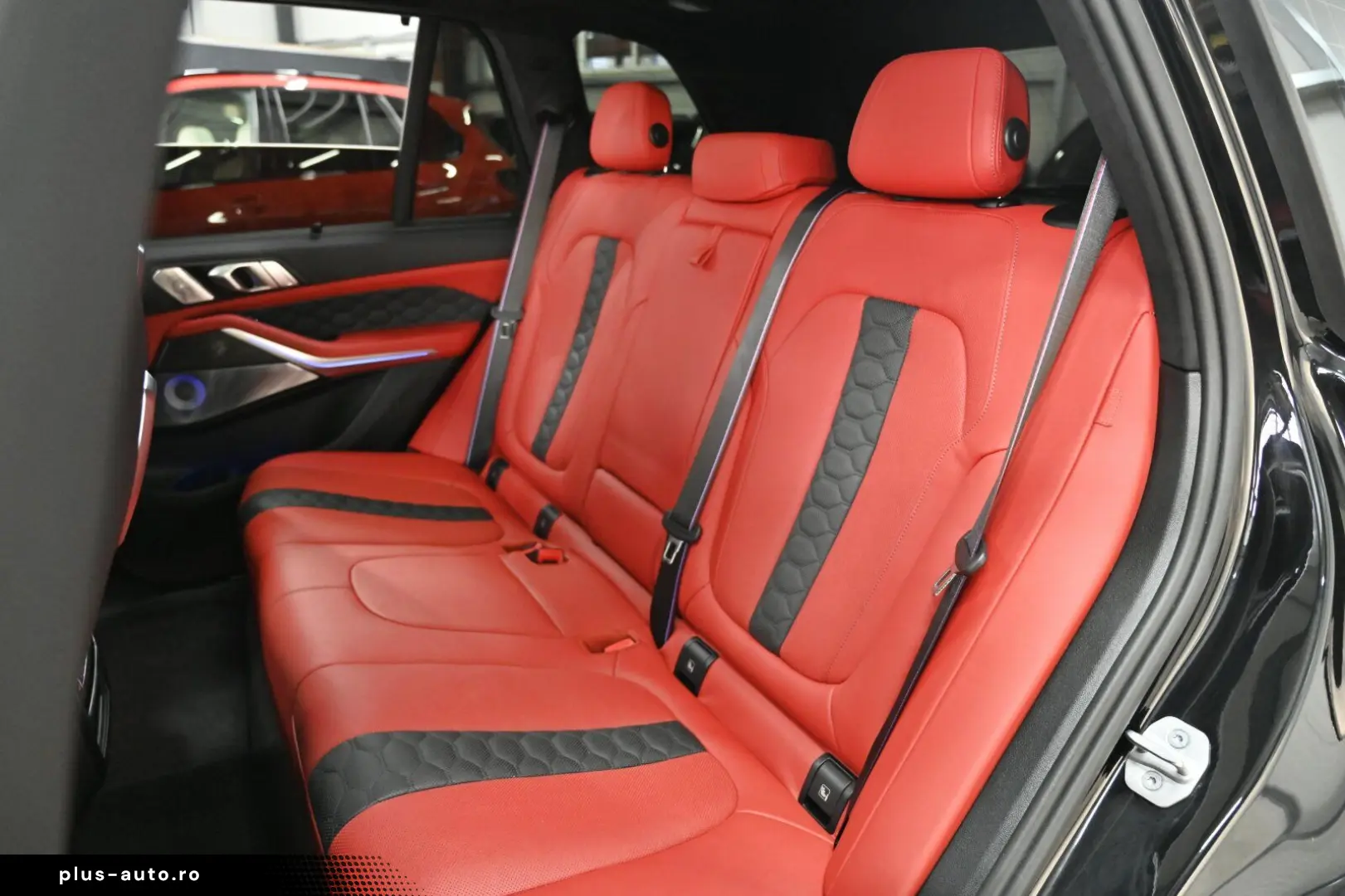 BMW X5M Competition PANO-SKY MASSAGE SOFT-CL B&W 22'