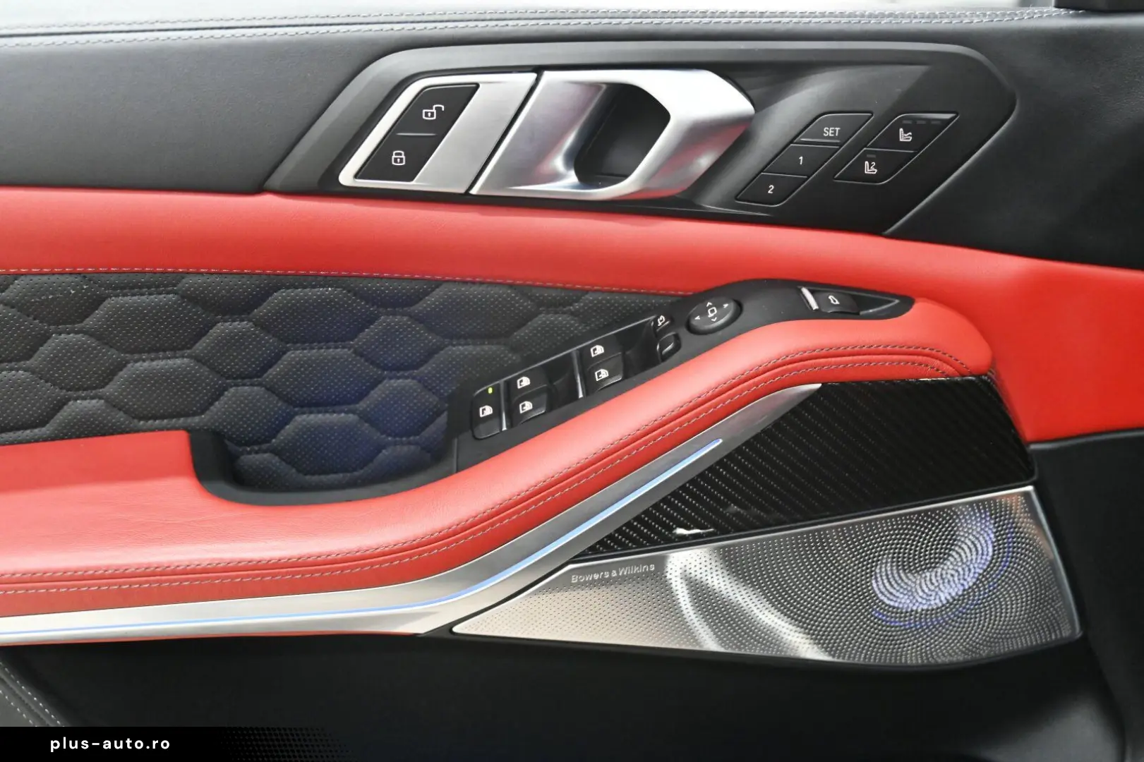 BMW X5M Competition PANO-SKY MASSAGE SOFT-CL B&W 22'