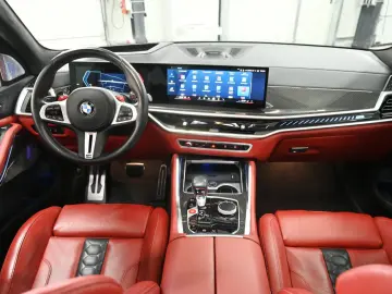 BMW X5M Competition PANO-SKY MASSAGE SOFT-CL B&W 22'