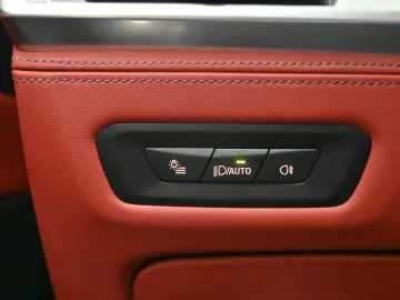 BMW X5M Competition PANO-SKY MASSAGE SOFT-CL B&W 22'