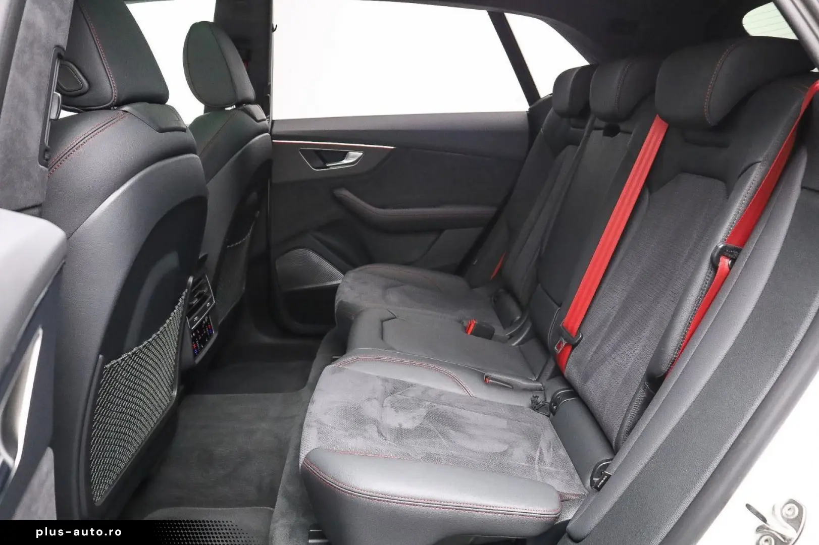 AUDI Q8 55 TFSI 2 x S line Pano Assist Matrix B&O