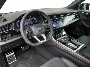 AUDI Q8 55 TFSI 2 x S line Pano Assist Matrix B&O