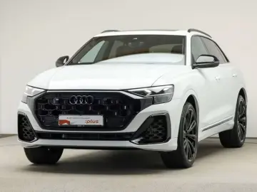 AUDI Q8 55 TFSI 2 x S line Pano Assist Matrix B&O