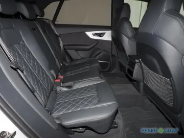 AUDI Q8 50 TDI quattro S tronic S line Matrix AHK PAN