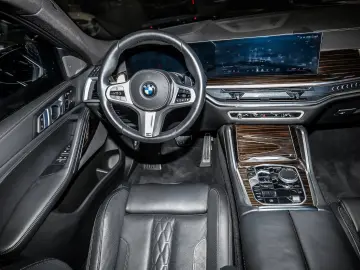 BMW X6 xDrive30d M Sport PANO ACC AHK RFK NAVI LED