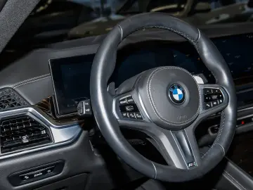 BMW X6 xDrive30d M Sport PANO ACC AHK RFK NAVI LED