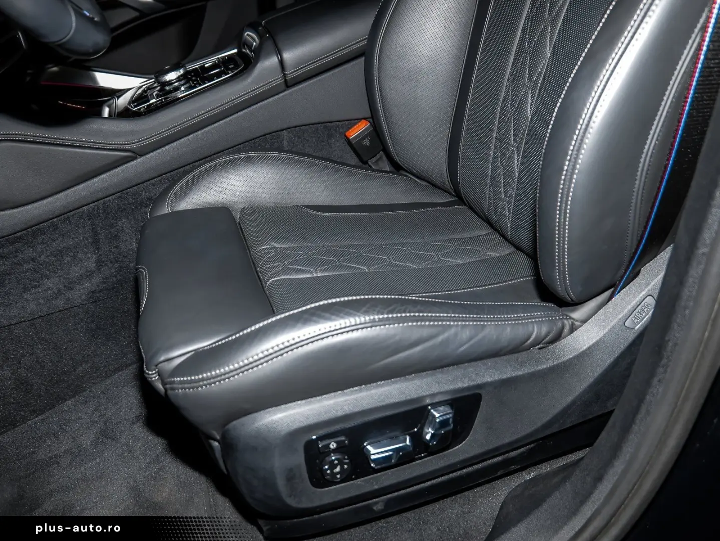 BMW X6 xDrive30d M Sport PANO ACC AHK RFK NAVI LED