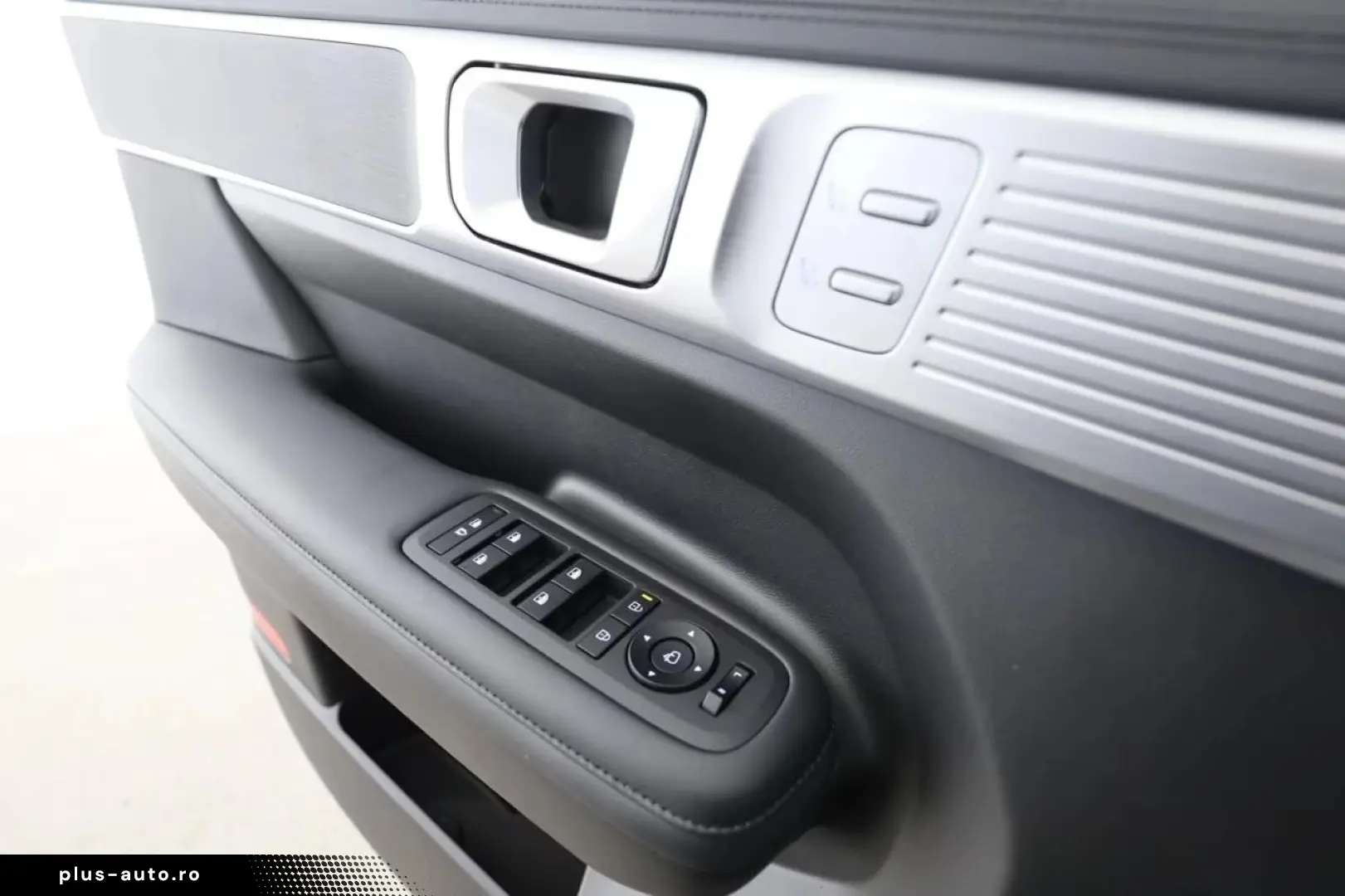 Hyundai Santa Fe 1.6 T-GDI HEV