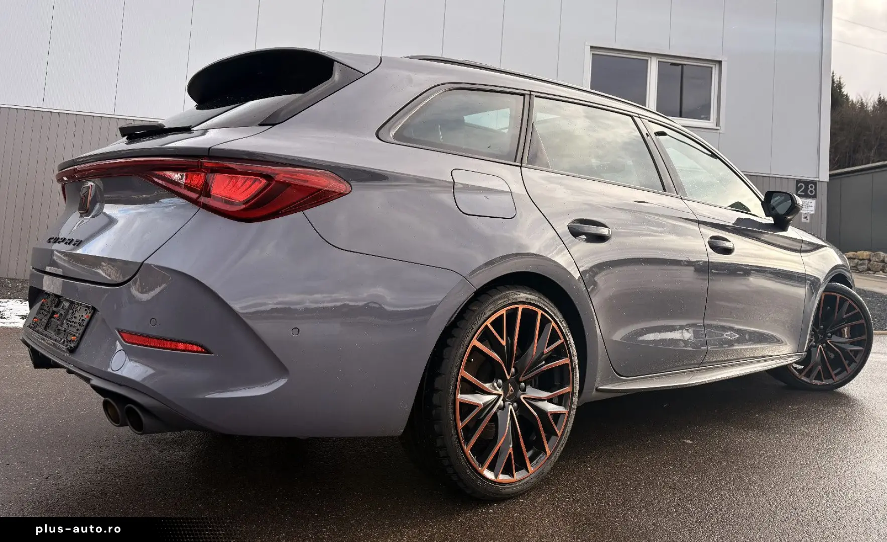 CUPRA Leon ST 2.0TSI VZ 4Drive;PANO Beats ACC Brembo