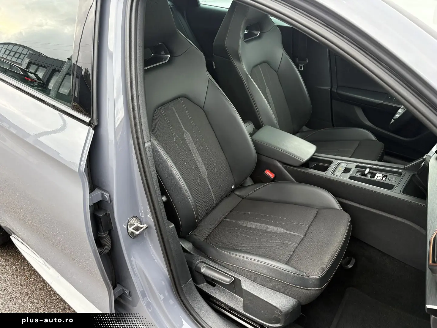 CUPRA Leon ST 2.0TSI VZ 4Drive;PANO Beats ACC Brembo