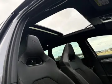 CUPRA Leon ST 2.0TSI VZ 4Drive;PANO Beats ACC Brembo