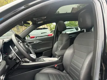 ALFA ROMEO Tonale Veloce Plug-In-Hybrid Q4