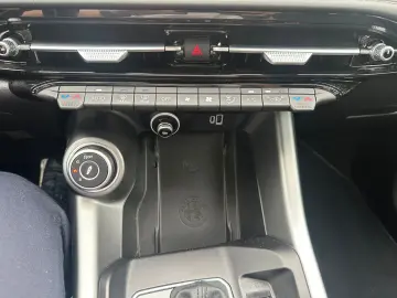 ALFA ROMEO Tonale Veloce Plug-In-Hybrid Q4