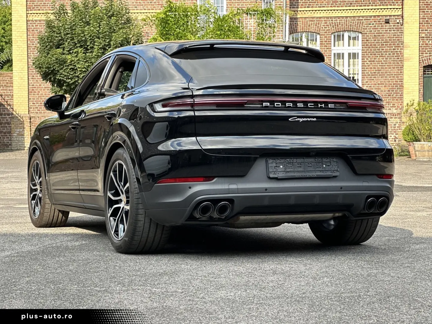 PORSCHE Cayenne E-Hybrid Coupe BOSE 21 EXCLUSIVE SPORT-C