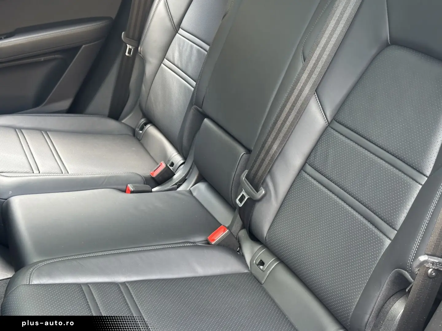 PORSCHE Cayenne E-Hybrid Coupe BOSE 21 EXCLUSIVE SPORT-C