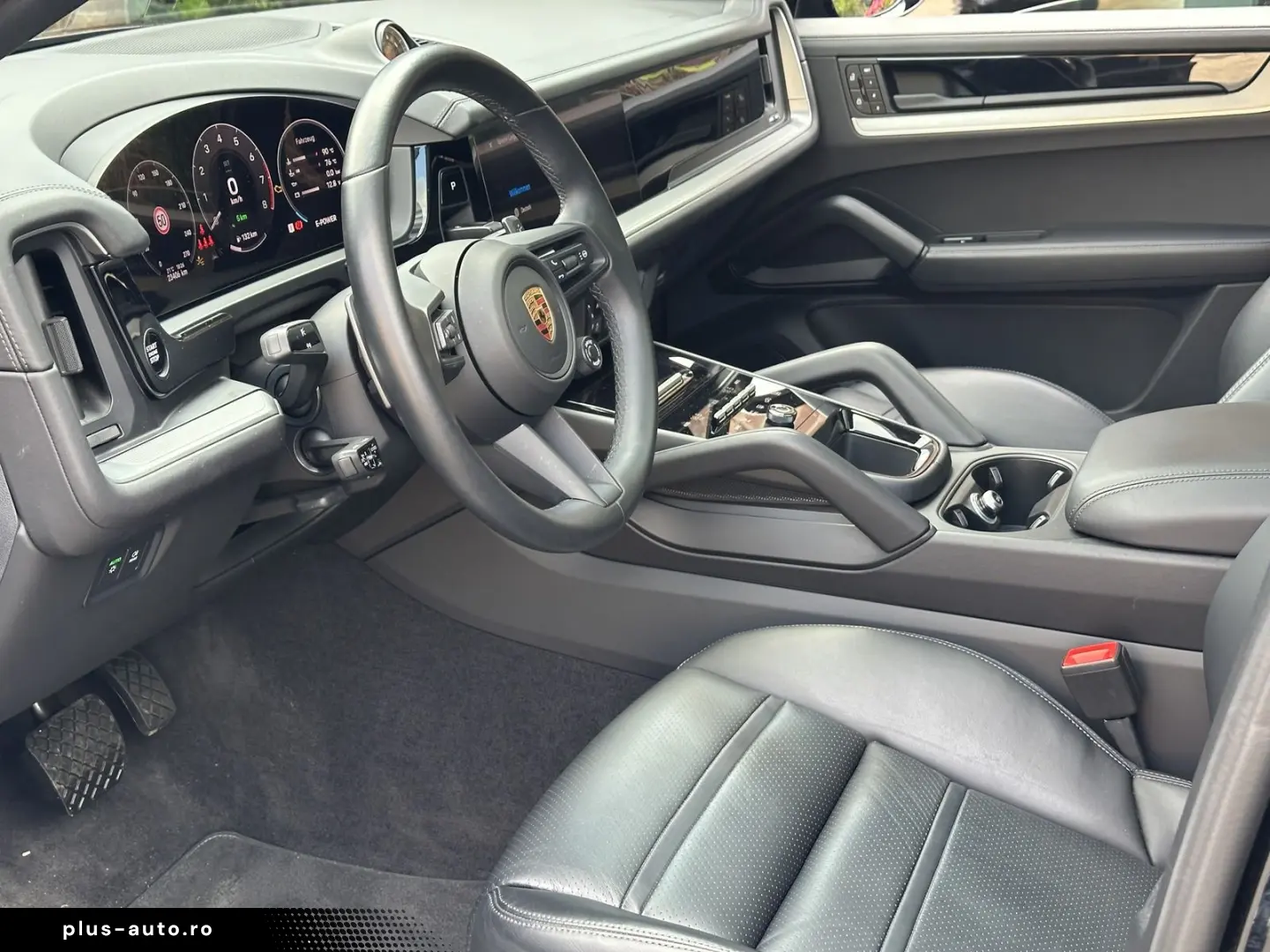 PORSCHE Cayenne E-Hybrid Coupe BOSE 21 EXCLUSIVE SPORT-C