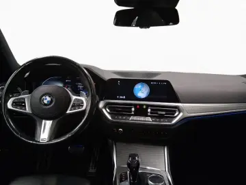 BMW 330e T xDr M Sport Pano Laser St&Go 360  HUD H