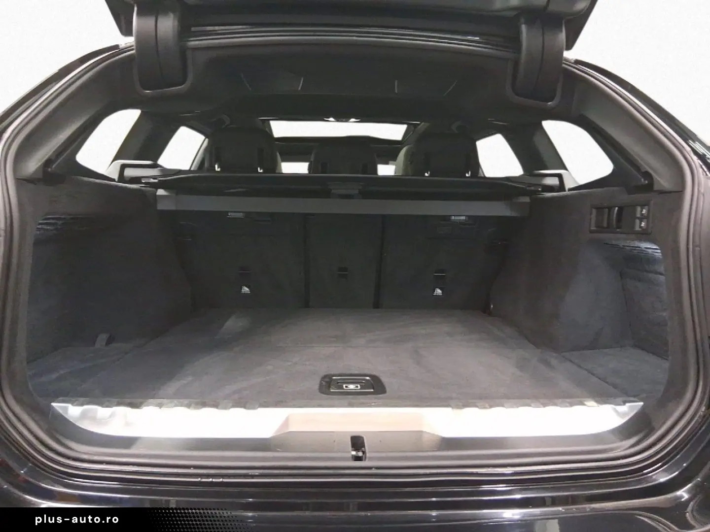 BMW 330e T xDr M Sport Pano Laser St&Go 360  HUD H