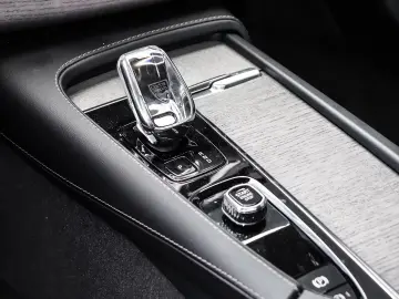 Volvo XC90 B5 Ultimate Bright AWD