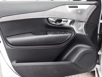 Volvo XC90 B5 Ultimate Bright AWD