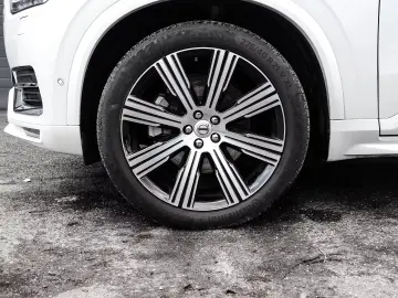 Volvo XC90 B5 Ultimate Bright AWD