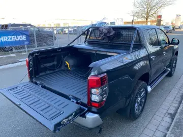 MITSUBISHI L200 Top 2.2 DI-D 4WD Cutie Automata