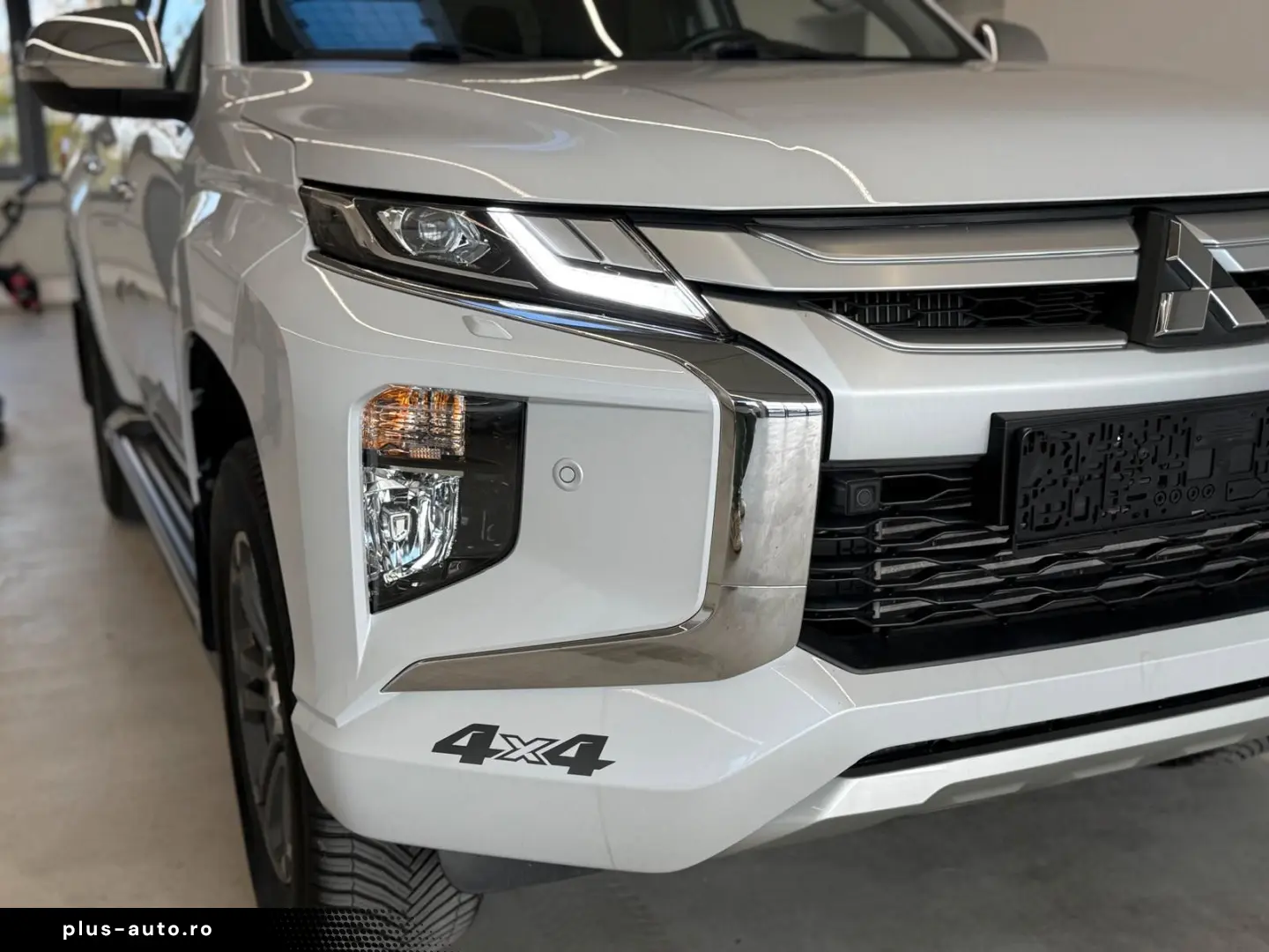 MITSUBISHI L200 Spirit 4WD Cutie Automata