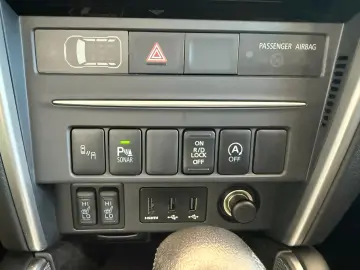 MITSUBISHI L200 Spirit 4WD Cutie Automata