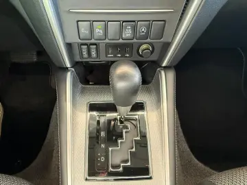 MITSUBISHI L200 Spirit 4WD Cutie Automata