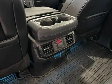 FORD F 150 Raptor LED LEDER PANODACH AHK