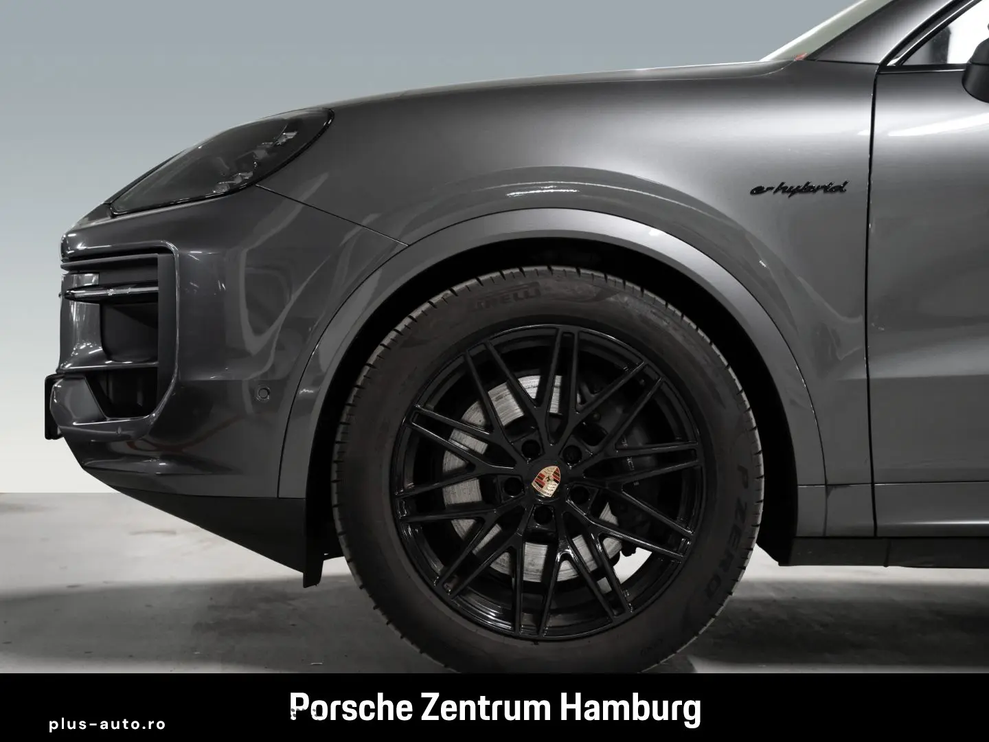 PORSCHE Cayenne E-Hybrid Coupe BOSE PASM InnoDrive Head-