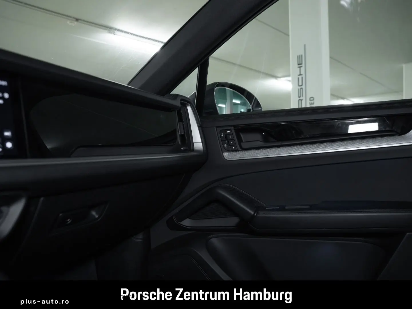 PORSCHE Cayenne E-Hybrid Coupe BOSE PASM InnoDrive Head-