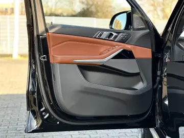 BMW X7 M60i xDrive Sportpaket Gestiksteuerung DAB