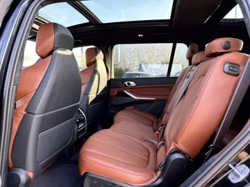 BMW X7 M60i xDrive Sportpaket Gestiksteuerung DAB