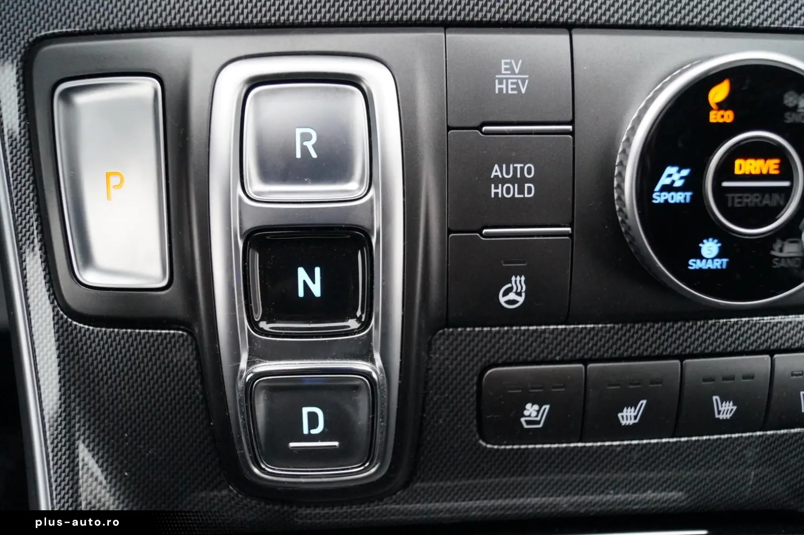 HYUNDAI SANTA FE 1.6 TGDi PHEV 4WD SIGNATURE NAVI HUD AC