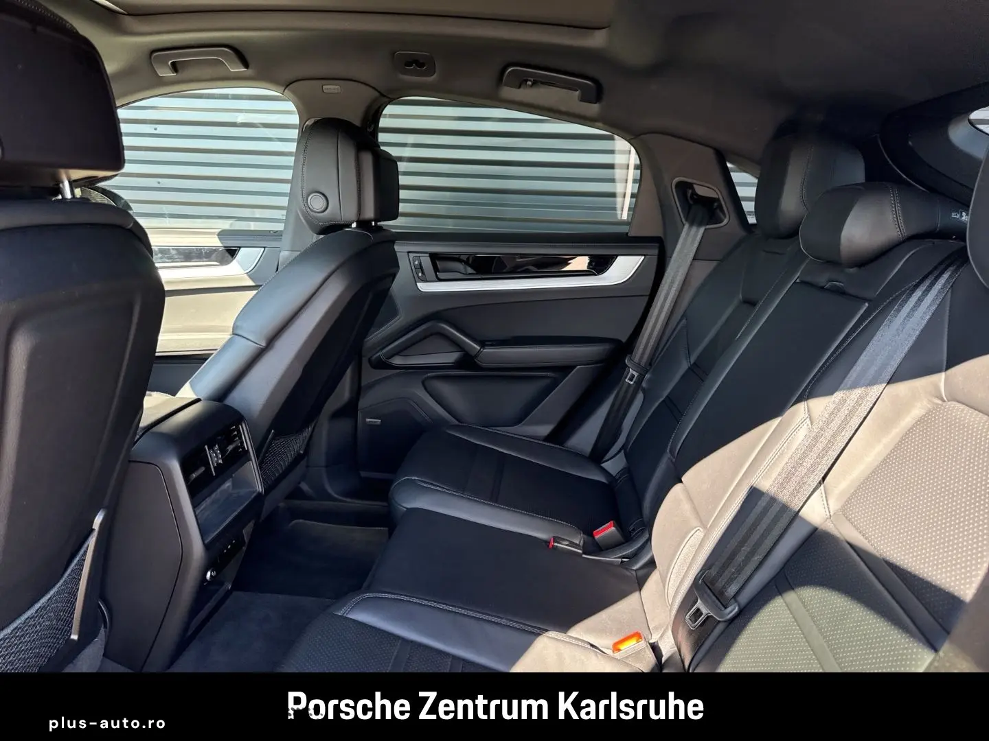 PORSCHE Cayenne S E-Hybrid Coupe InnoDrive LED-Matrix