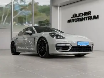 PORSCHE Panamera (Kreide Sport-Design Soft Close)