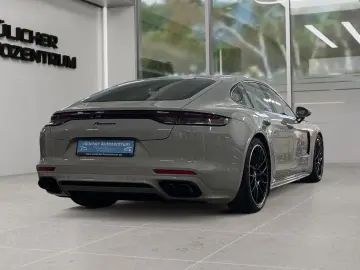 PORSCHE Panamera (Kreide Sport-Design Soft Close)